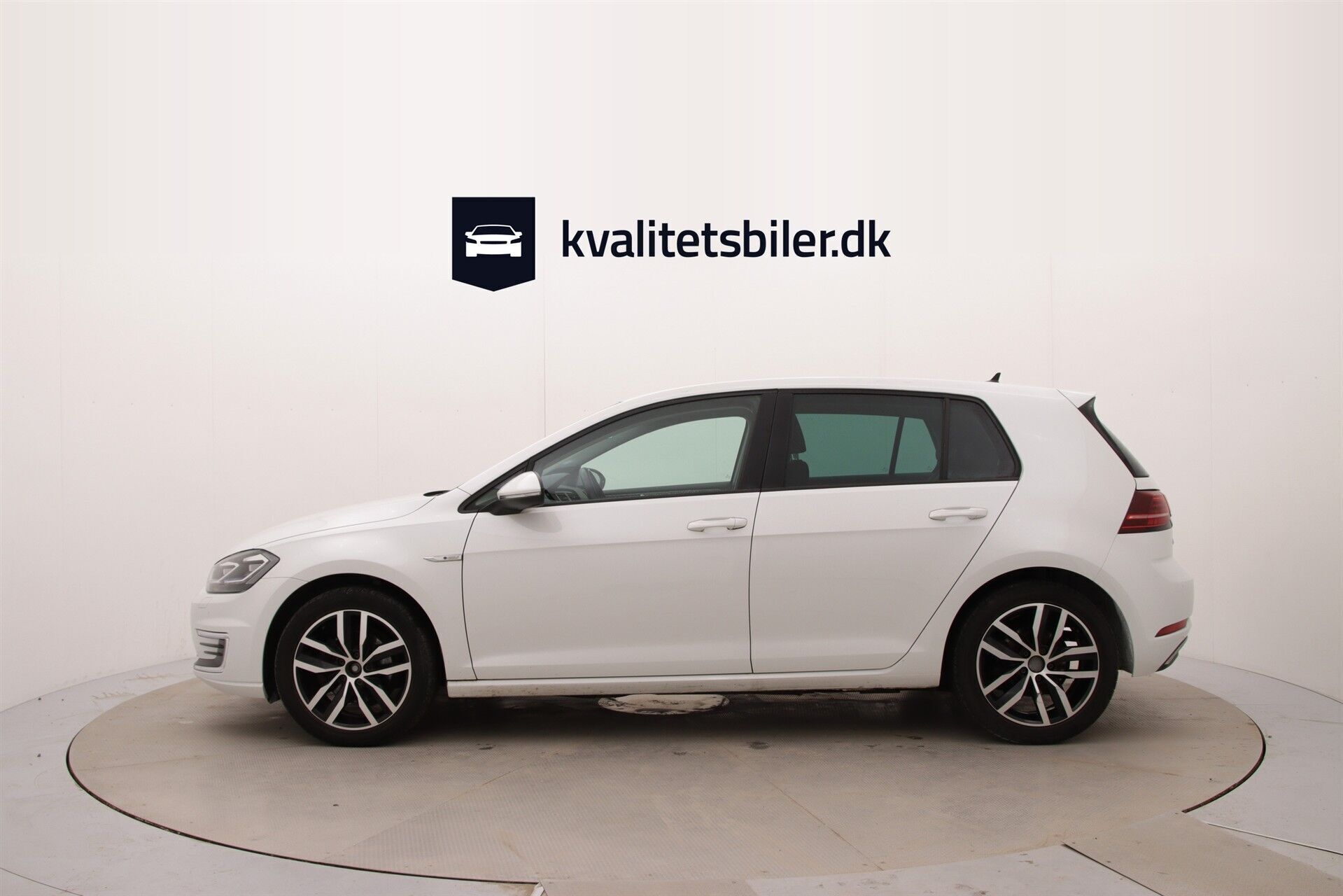 VW Golf EL 136HK 5d Aut.