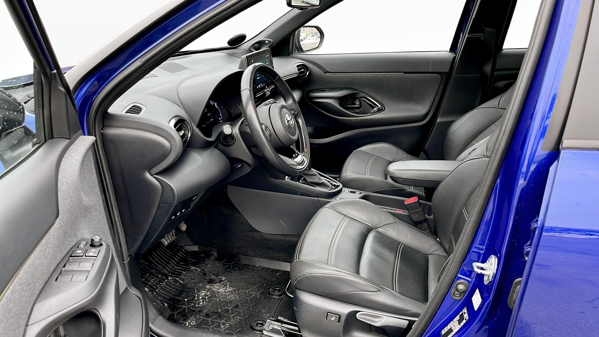 Toyota Yaris Cross 1,5 Hybrid Premium Edition 116HK 5d Trinl. Gear