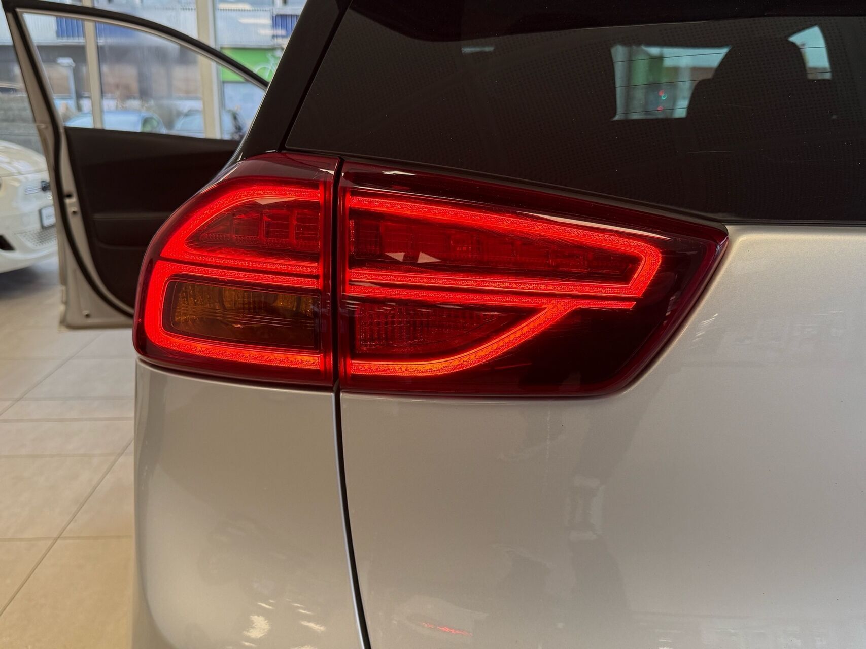 Sølv Kia e-Niro fra 2020