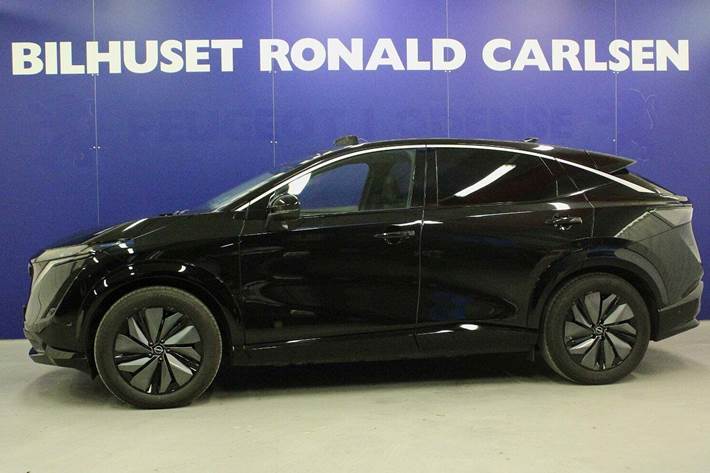 Sort Nissan Ariya fra 2024