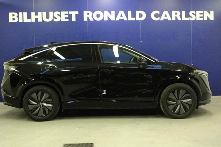 Sort Nissan Ariya fra 2024