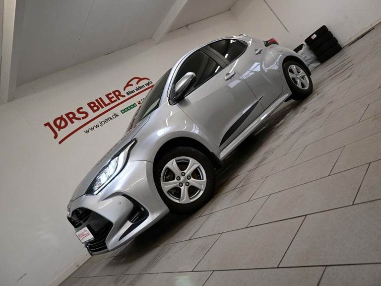 Toyota Yaris 1,5 Hybrid Executive e-CVT