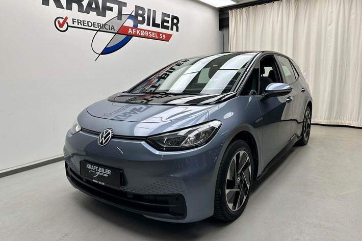 Blå VW ID.3 fra 2020 set udefra