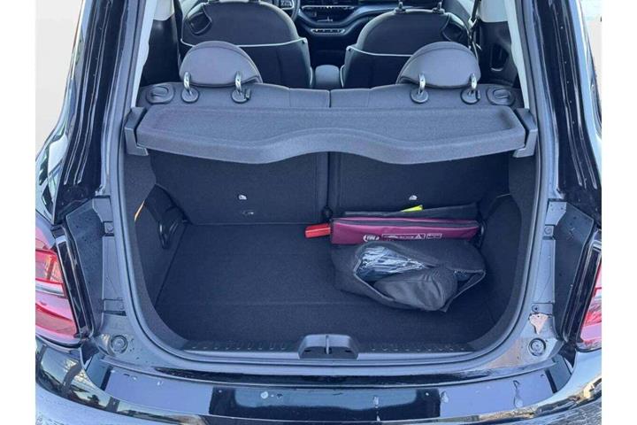 Sort Fiat 500e fra 2024