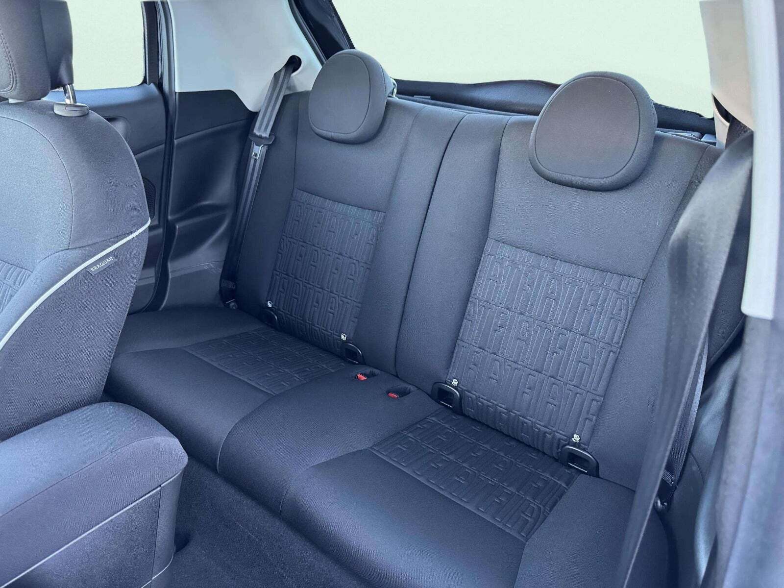 Fiat 500e 42 la Prima 3+1