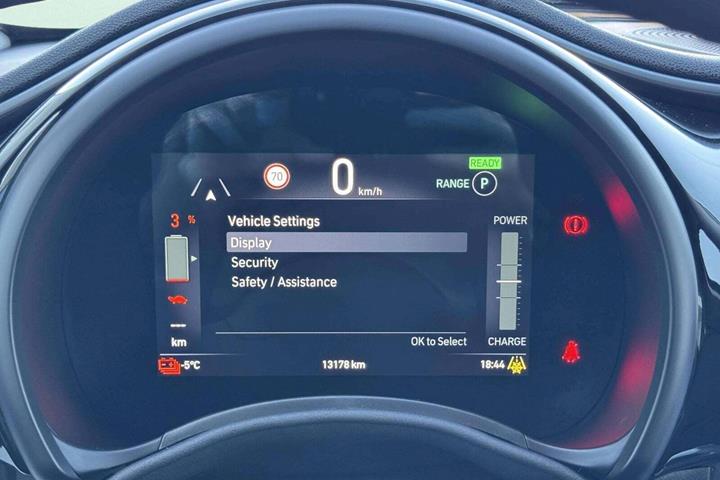 Sort Fiat 500e fra 2024