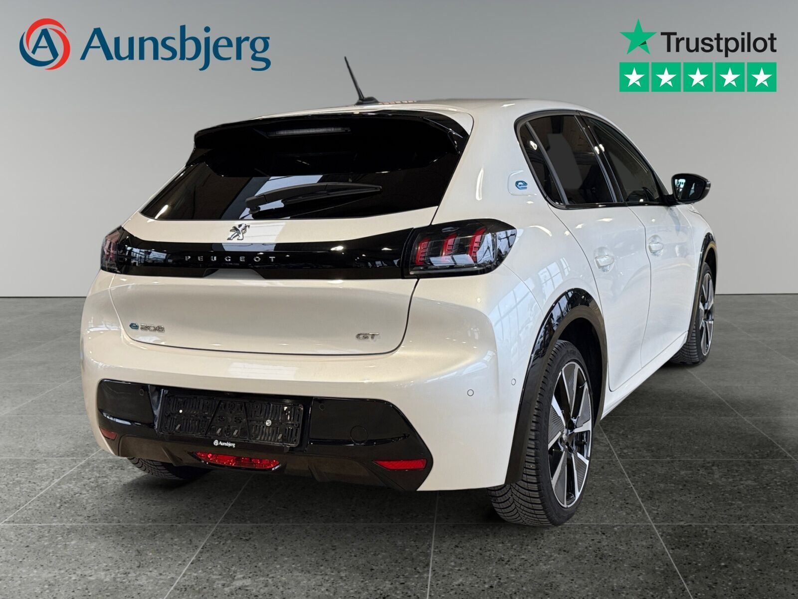 Peugeot e-208 50 GT