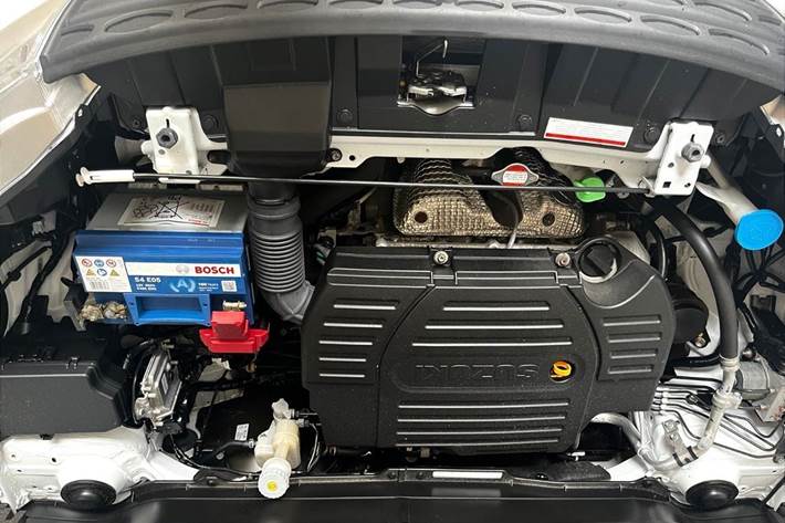 Hvid Suzuki Vitara fra 2015