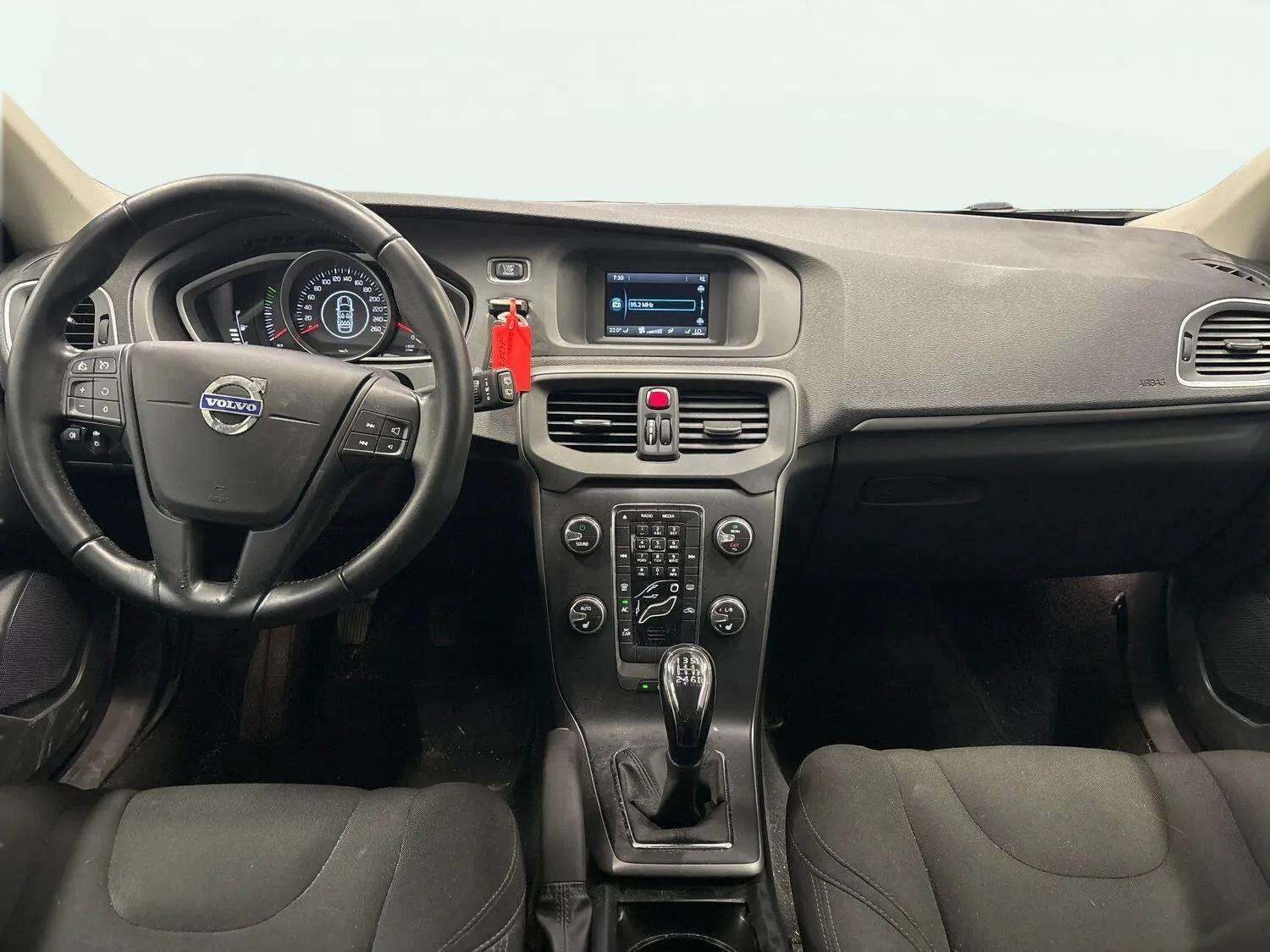 Volvo V40 2,0 T2 122 Kinetic