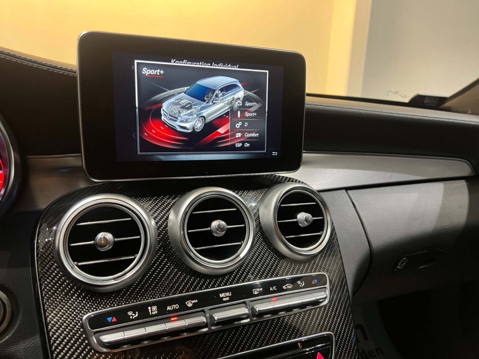 Sort Mercedes C63 fra 2017