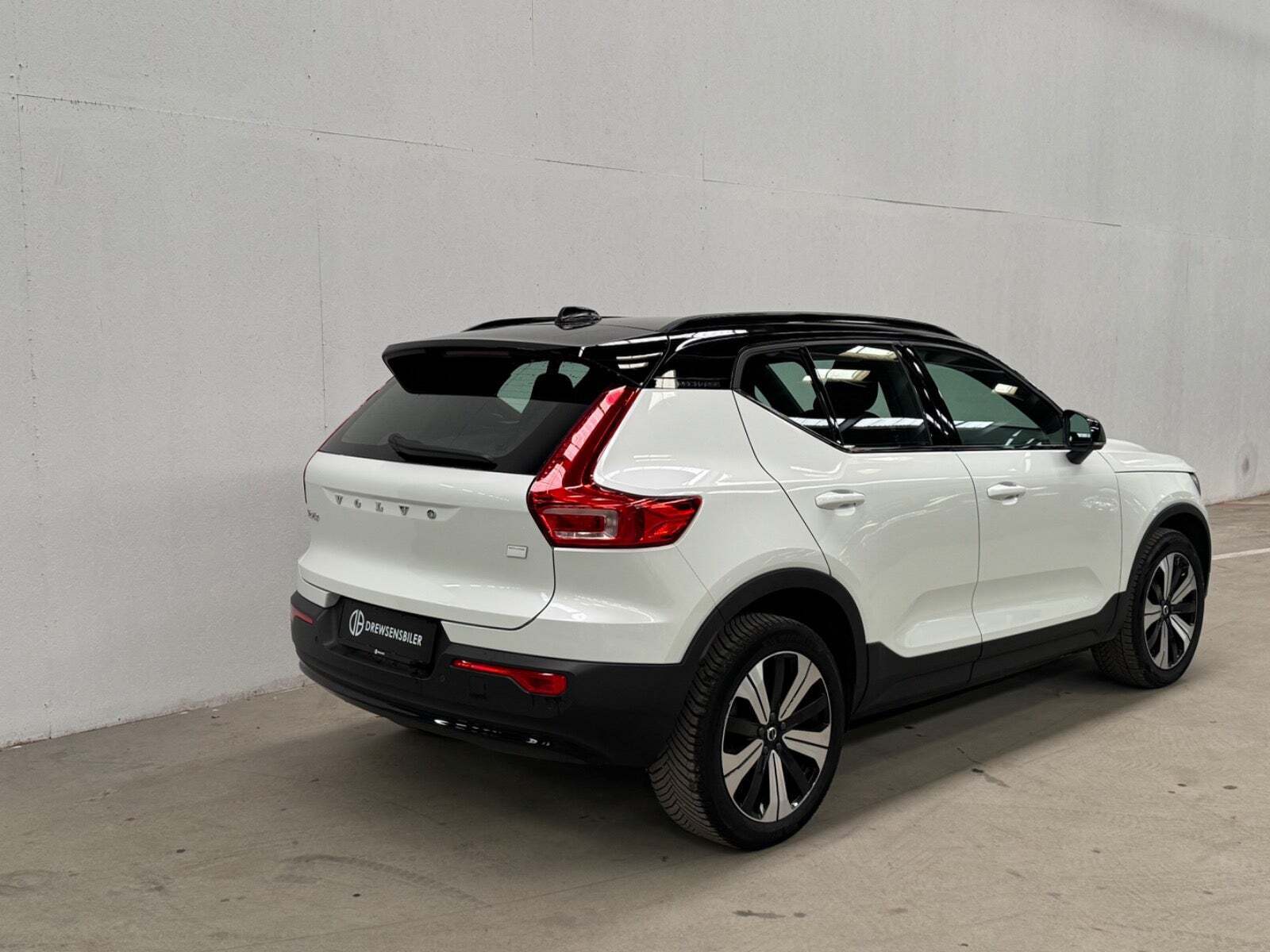 Volvo XC40 P6 ReCharge Core
