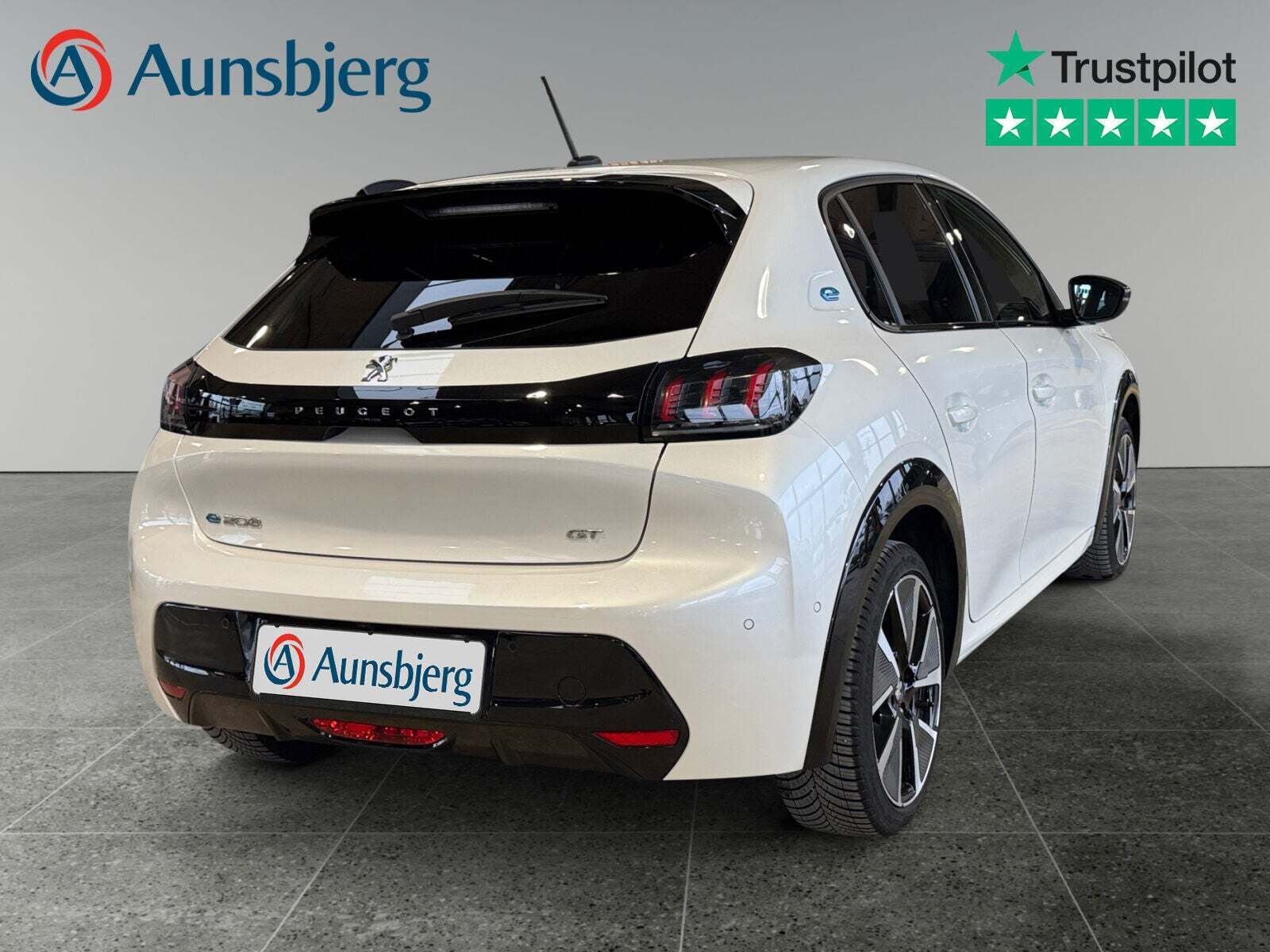 Peugeot e-208 50 GT