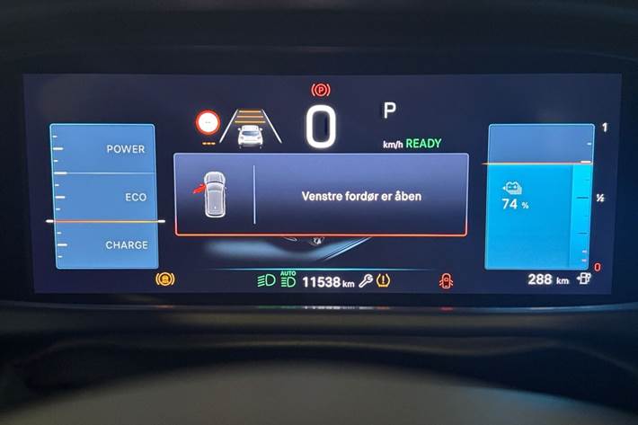 Turquoise Jeep Avenger fra 2024