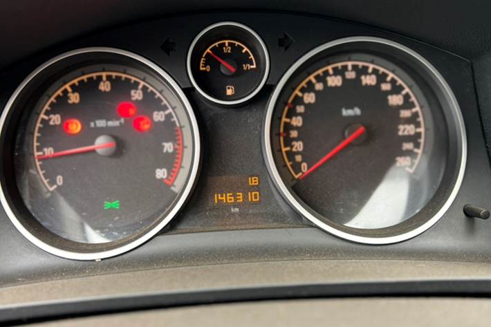 Sort Opel Zafira fra 2008