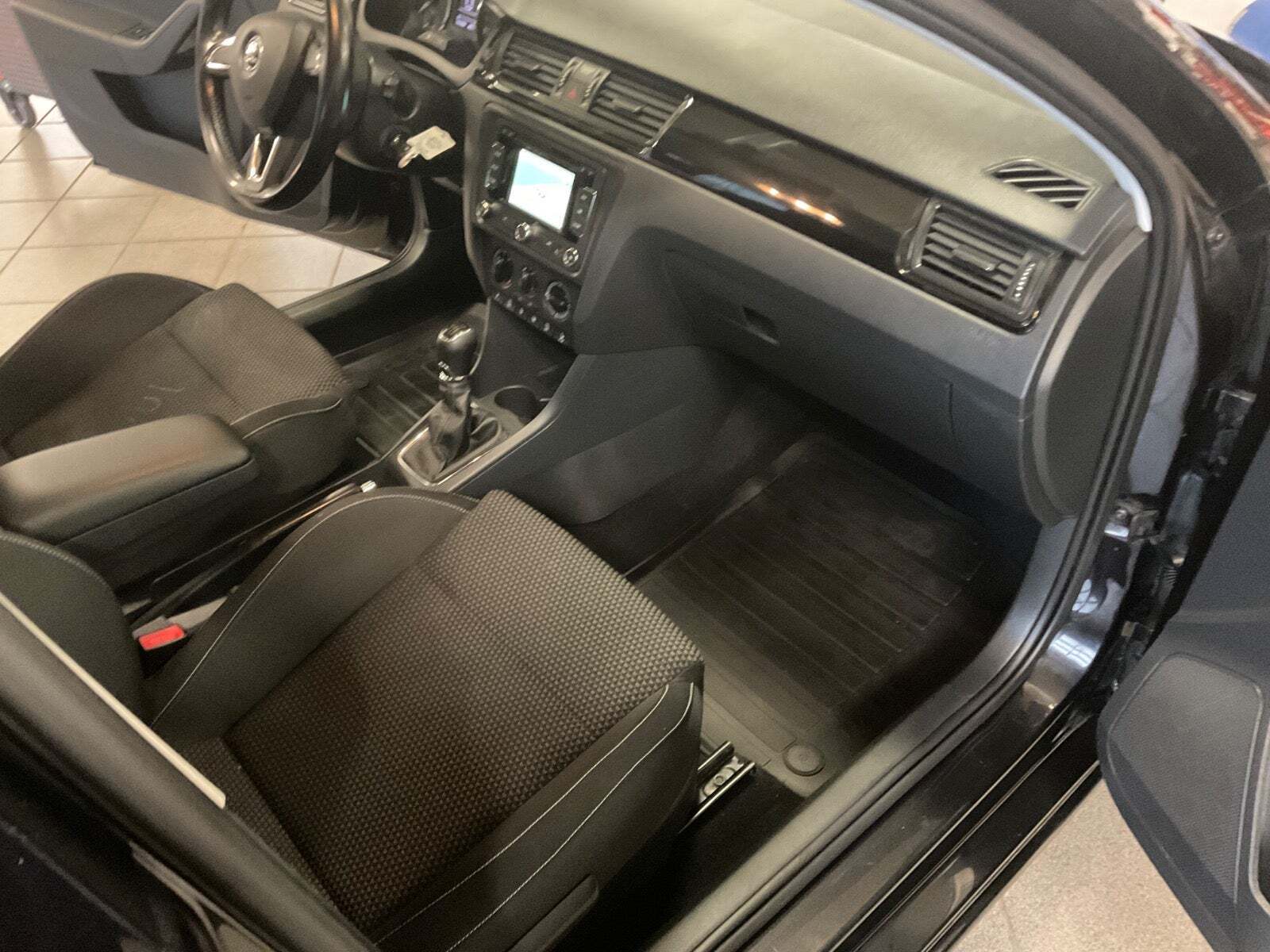 Skoda Rapid 1,2 TSi 105 110 Edition Spaceback