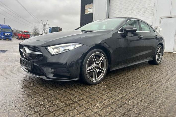 Sort Mercedes CLS400 d fra 2018 set udefra