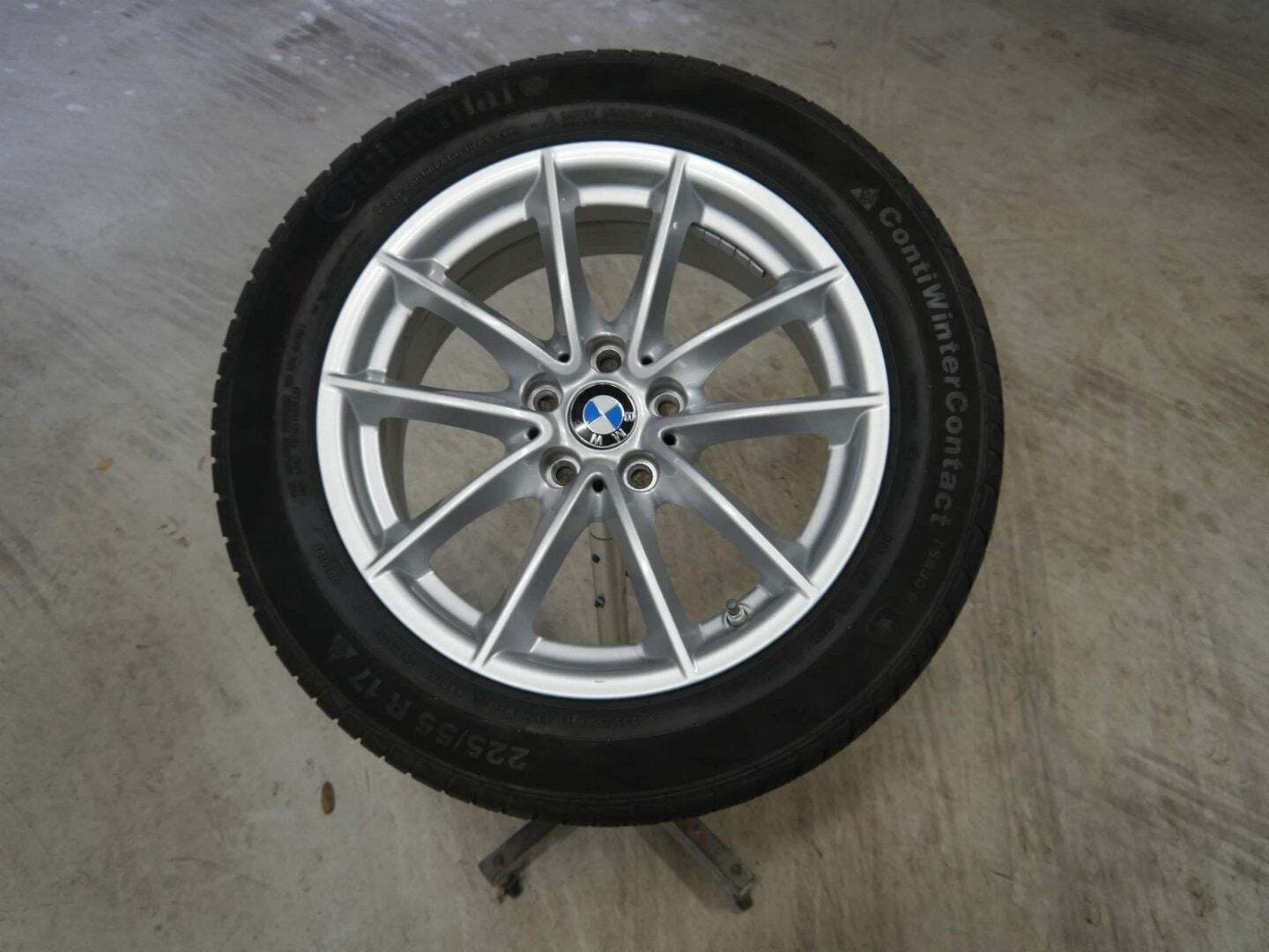 Sølv BMW 530d fra 2021