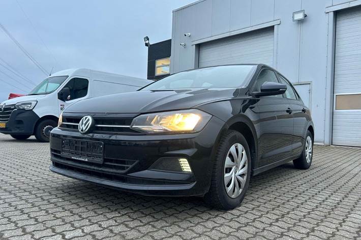 undefined VW Polo fra 2020 set udefra