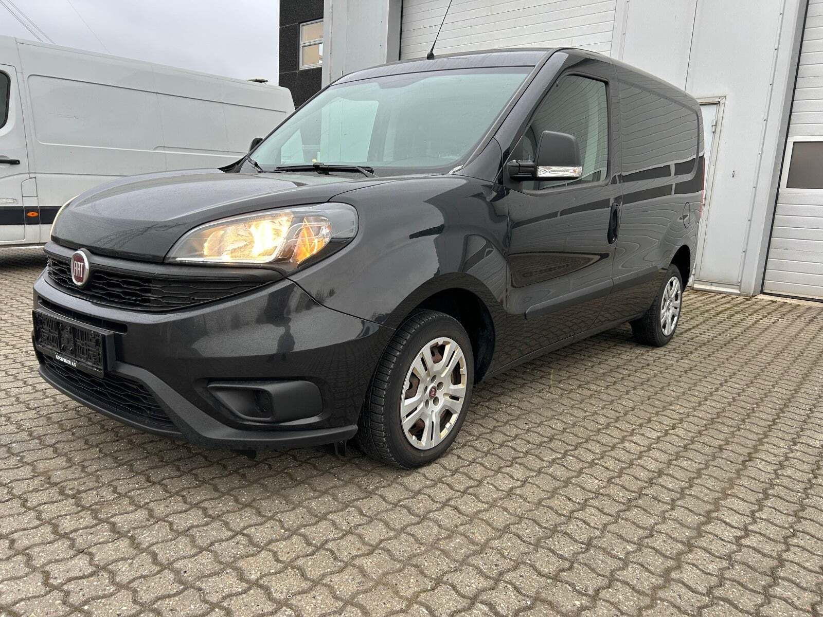 Fiat Doblò Cargo 1,3 MJT 95 Basic L2