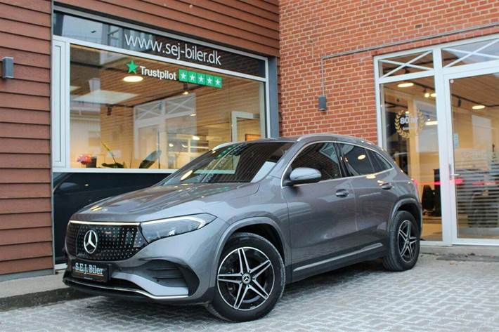 Grå Mercedes EQA350 fra 2024 set udefra