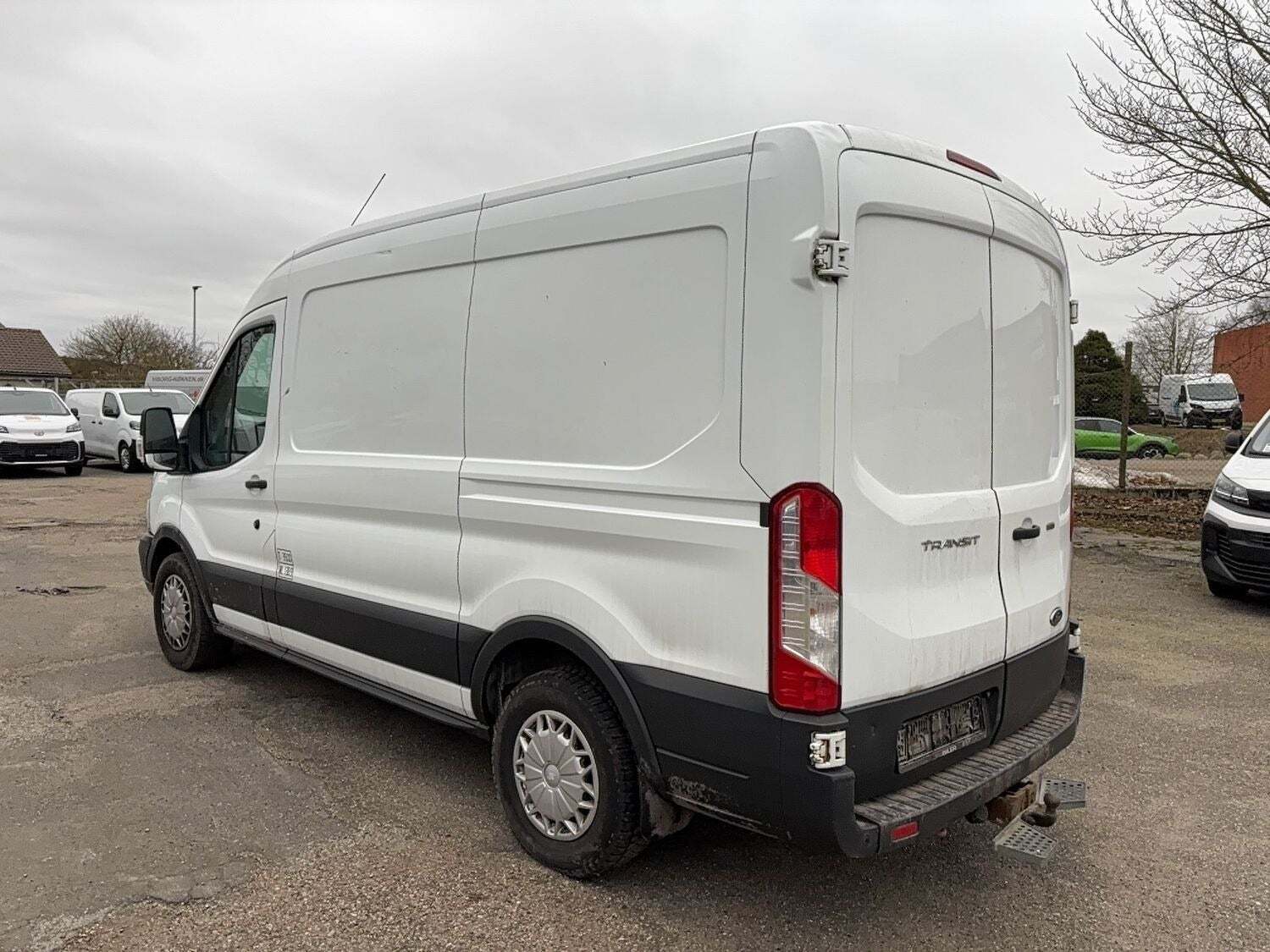Ford Transit 300L Van 2,2 TDCi 125 Trend FWD