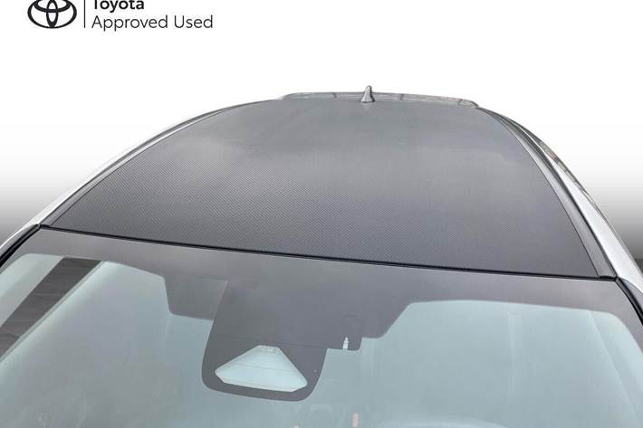 Grå Toyota GR Yaris fra 2024