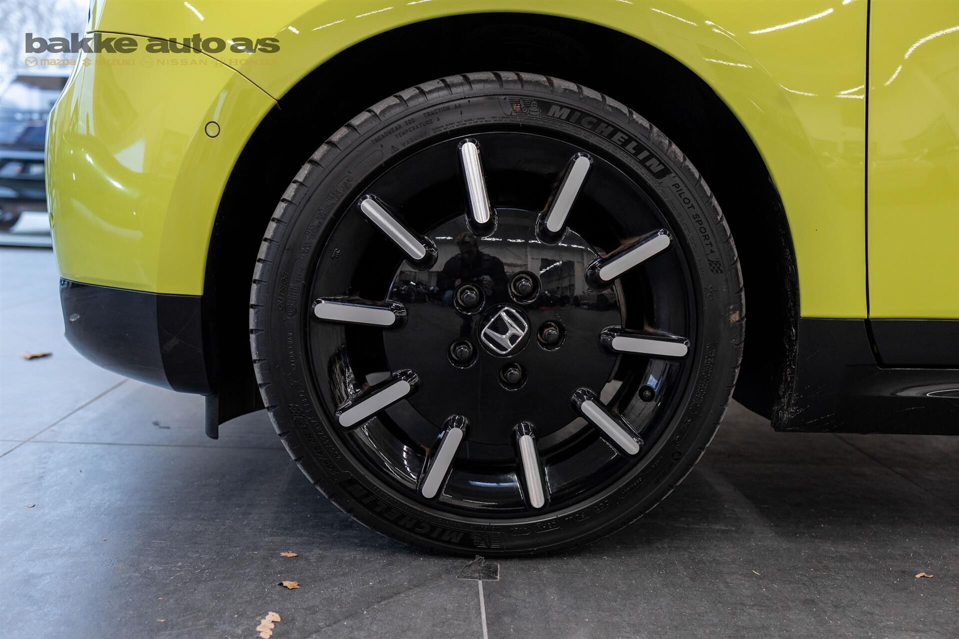 Honda e EL Advance CVT 154HK 5d Aut.