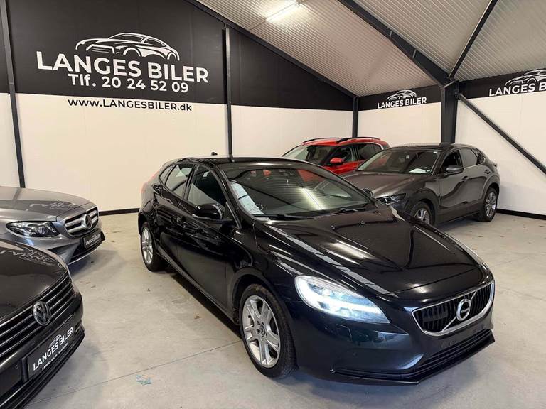Volvo V40 2,0 D2 120 Momentum aut.
