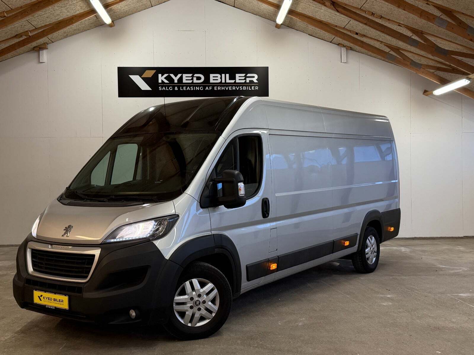 Peugeot Boxer 435 2,0 BlueHDi 163 L4H2 Premium