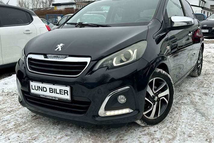 Sort Peugeot 108 fra 2017 set udefra