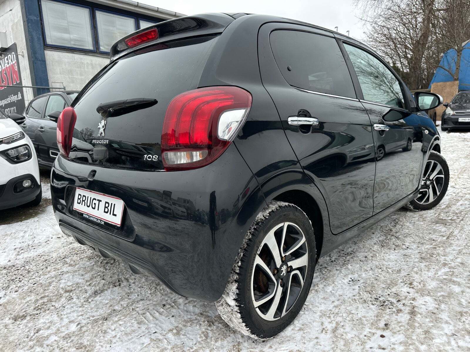 Sort Peugeot 108 fra 2017