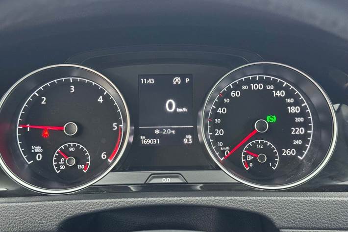 Sort VW Golf VII fra 2019