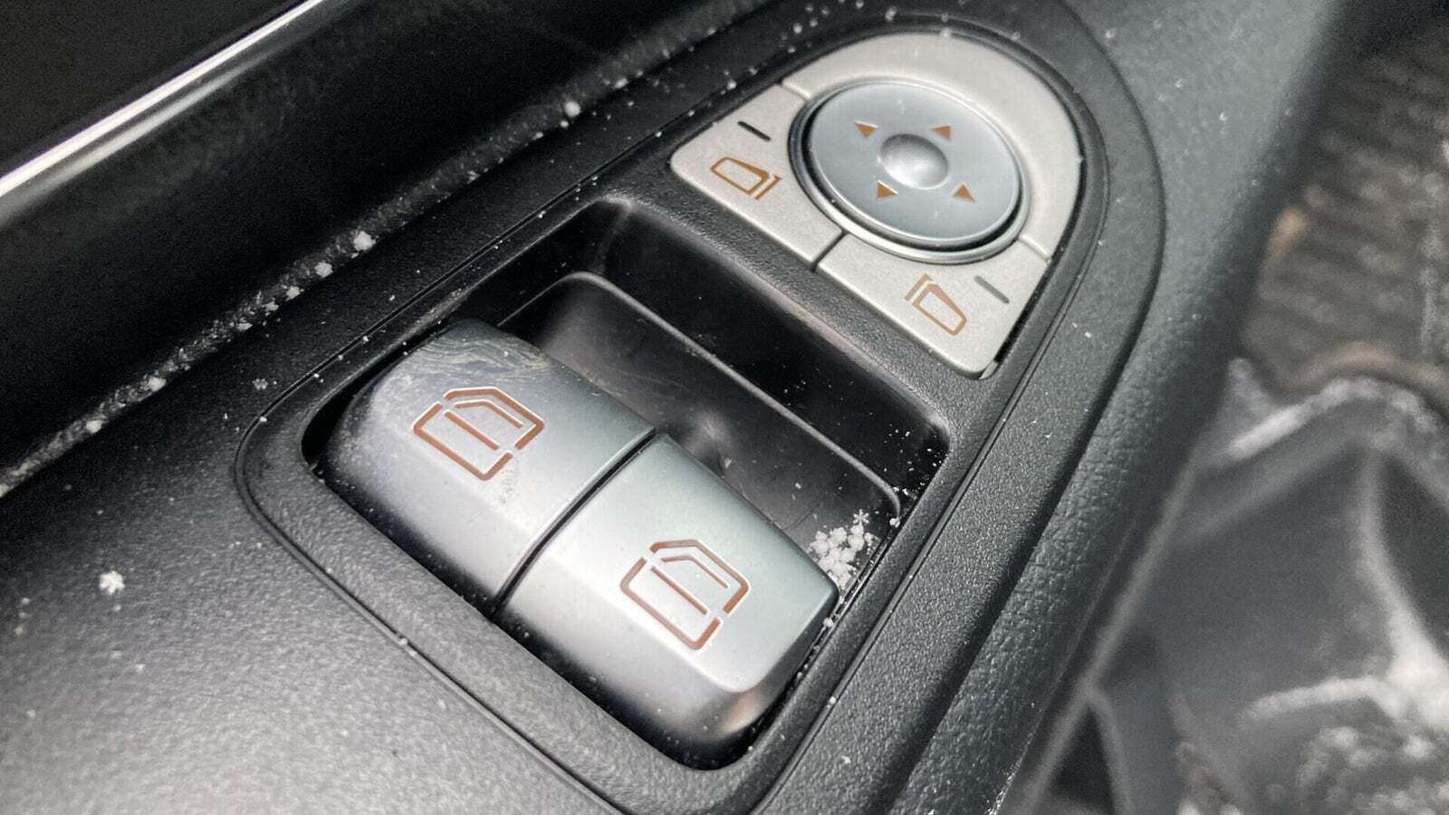 Hvid Mercedes eVito 112 fra 2023