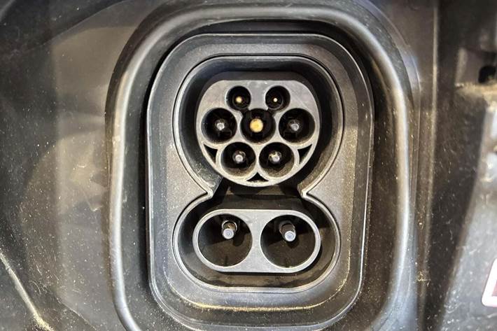 Orange Citroën ë-C4 fra 2022