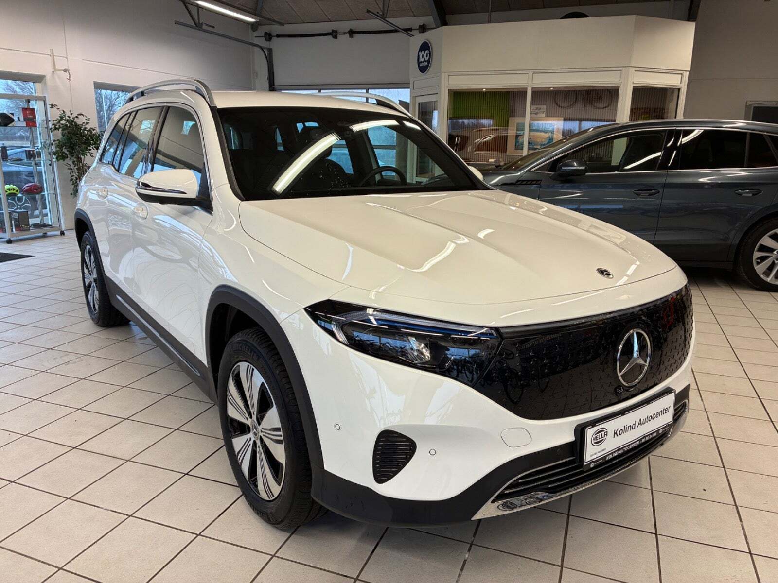 Mercedes EQB300 Progressive Advance 4Matic