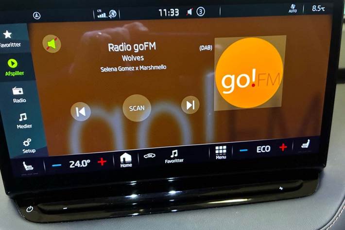 Grå Skoda Enyaq fra 2021