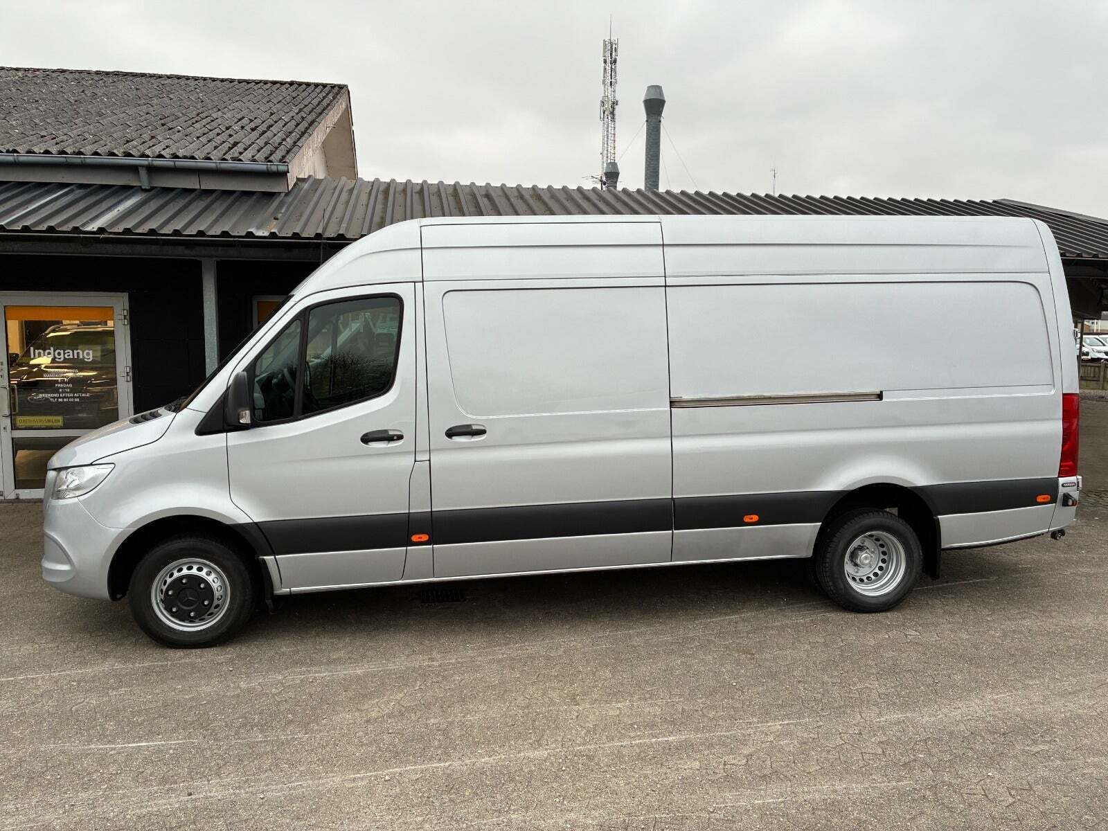 Mercedes Sprinter 519 3,0 CDi A3 Kassevogn aut. RWD