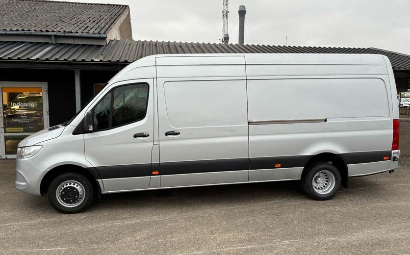 Mercedes Sprinter 519 3,0 CDi A3 Kassevogn aut. RWD