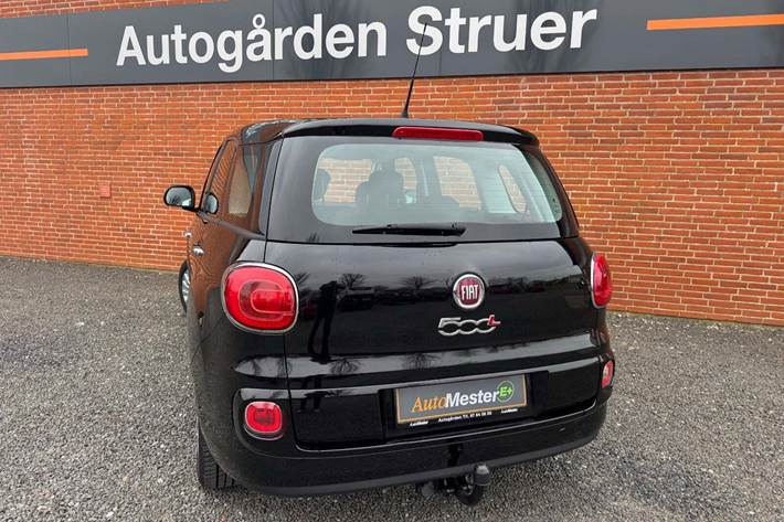undefined Fiat 500L Wagon fra 2018 set udefra