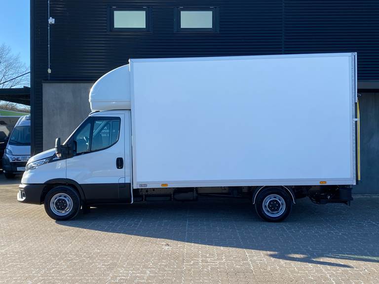 Iveco Daily 3,0 35S18 4100mm D 180HK Ladv./Chas. 8g Aut.