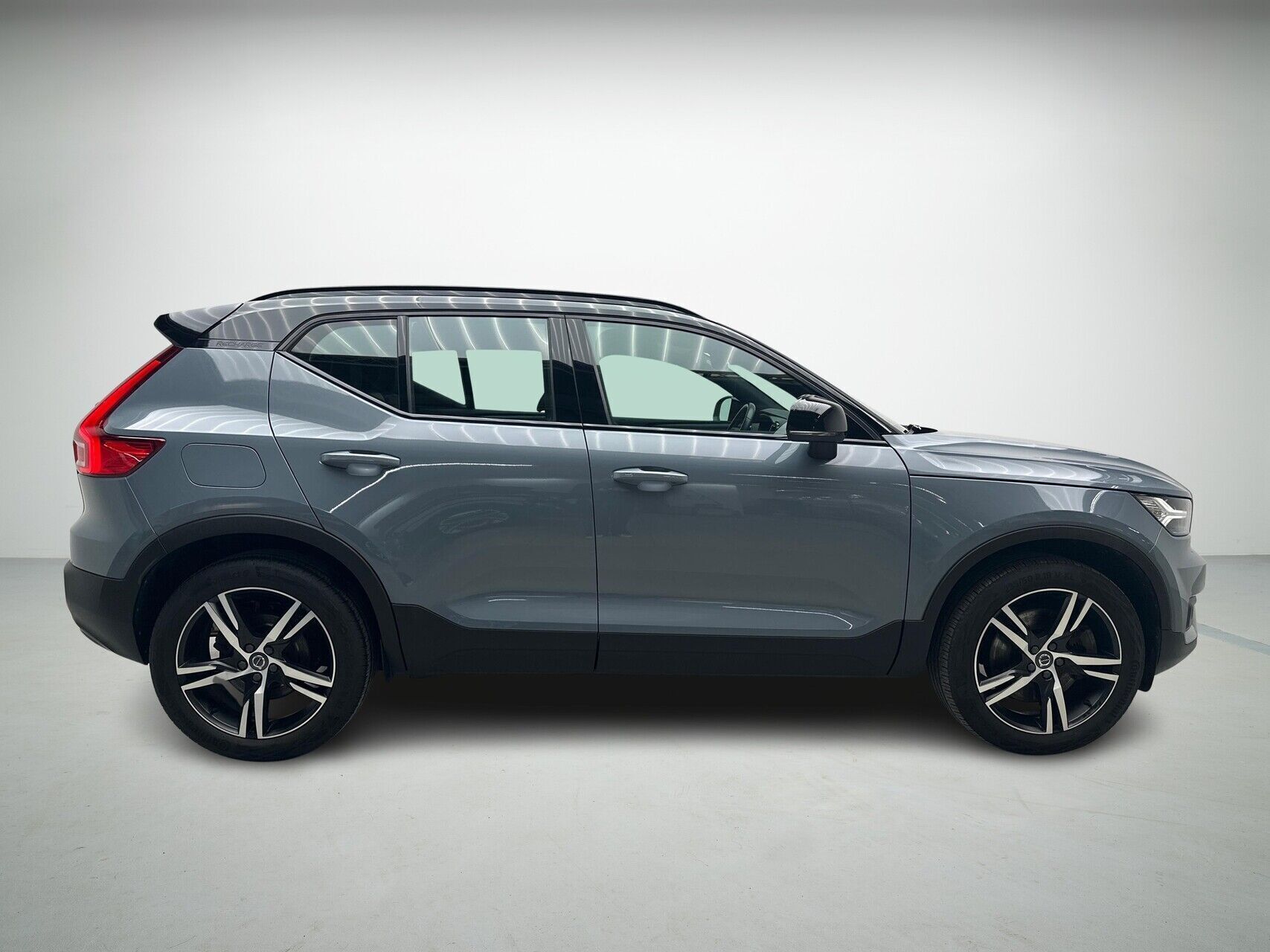 Volvo XC40 1,5 T4 Recharge  Plugin-hybrid R-design 211HK 5d 7g Aut.
