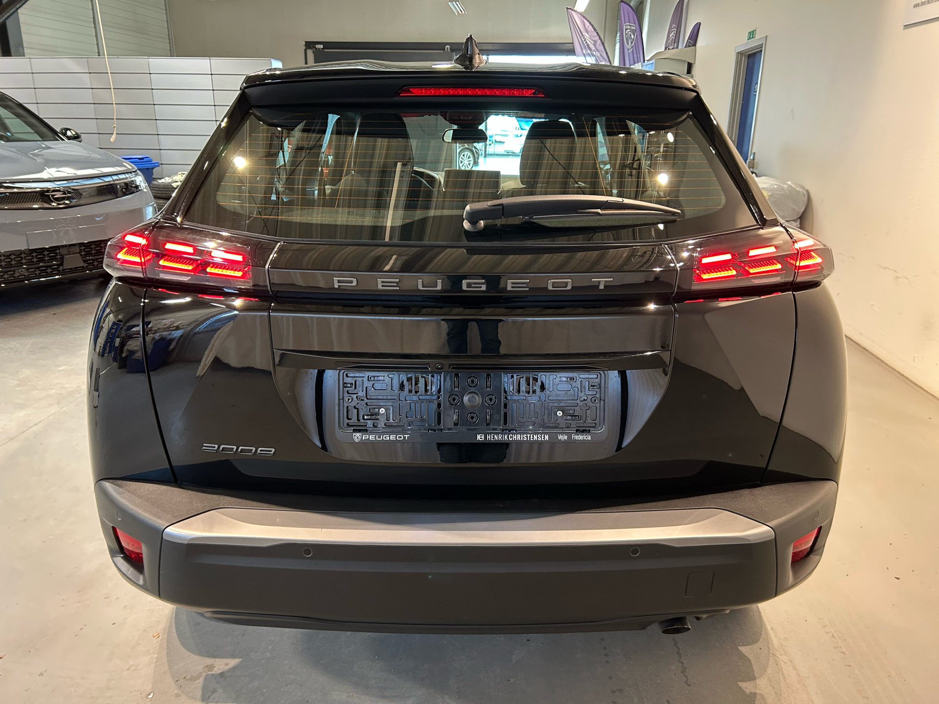 Peugeot 2008 1,2 PureTech Active 100HK 5d 6g