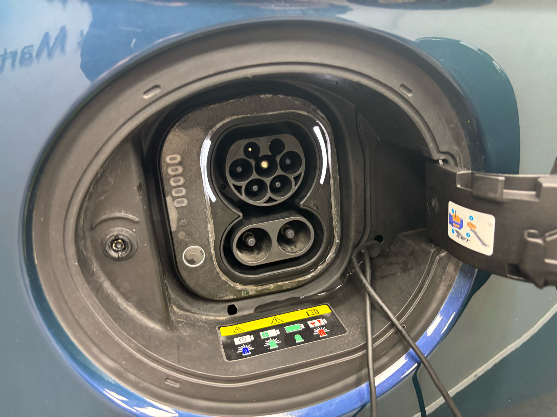 Grøn Fiat 500e fra 2023