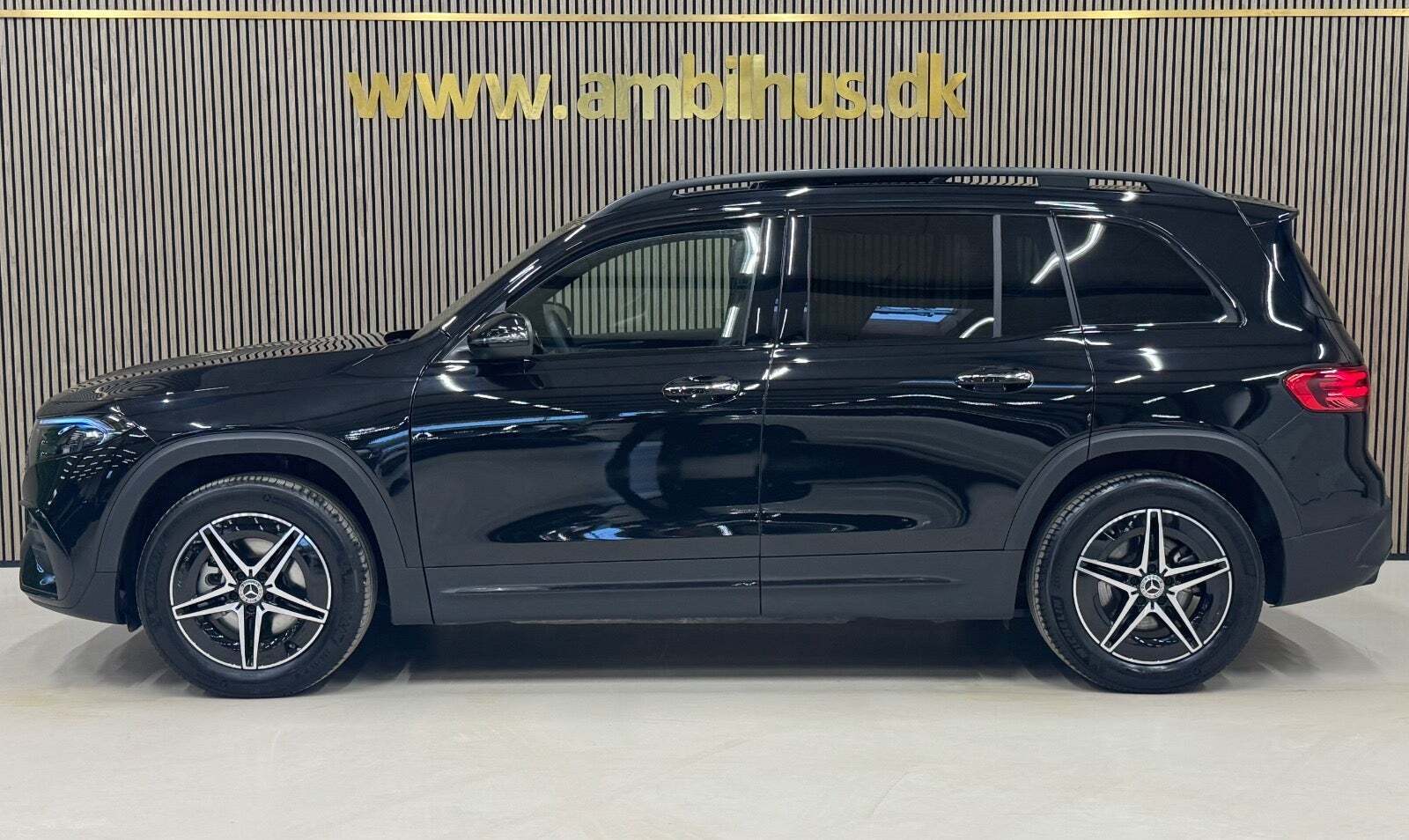 Mercedes EQB250+ AMG Premium