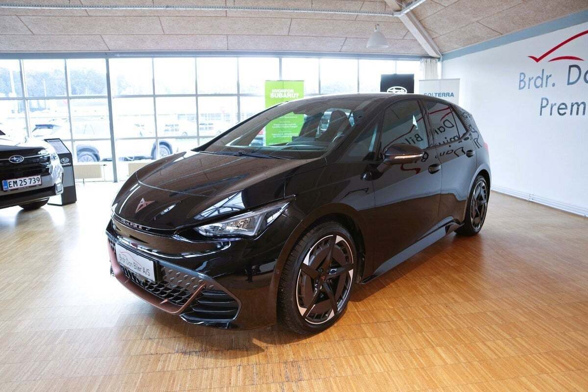 Sort Cupra Born fra 2025