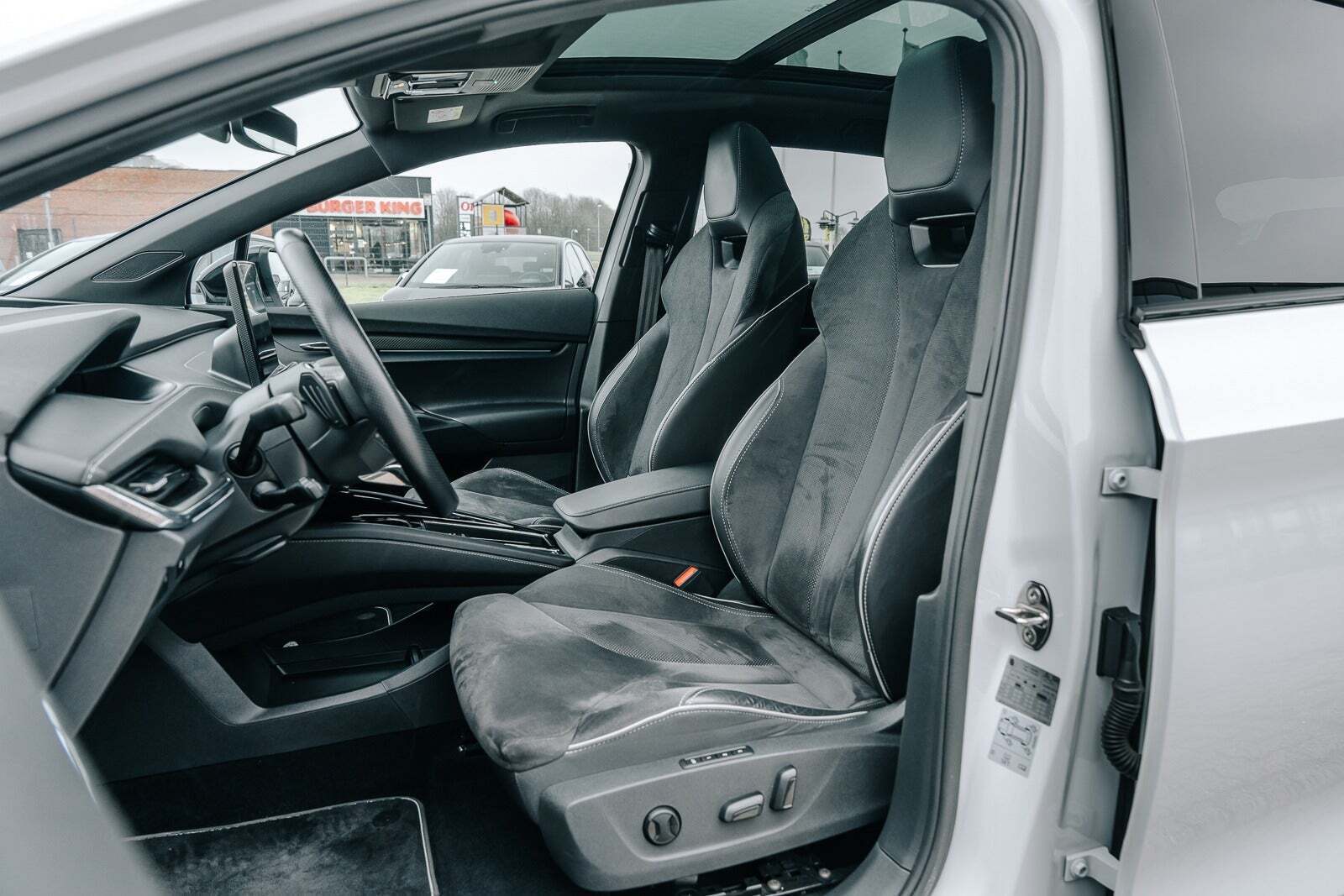 Skoda Enyaq 60 iV Sportline