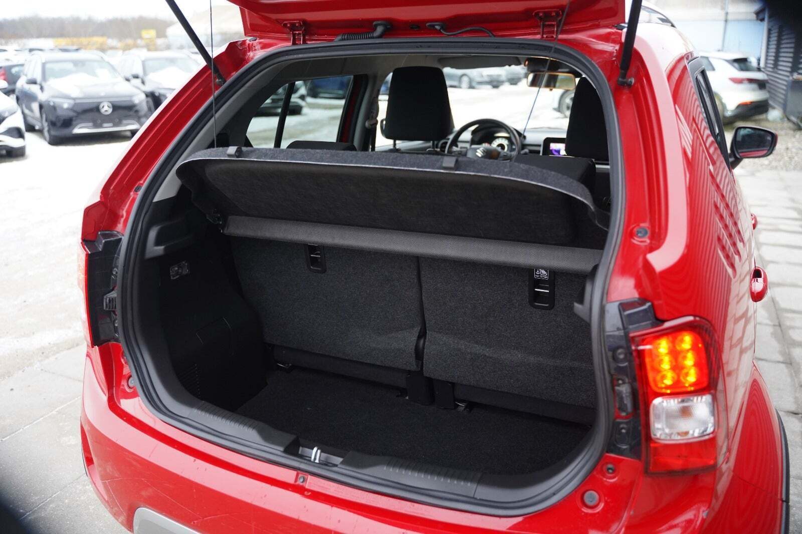 Rød Suzuki Ignis fra 2021