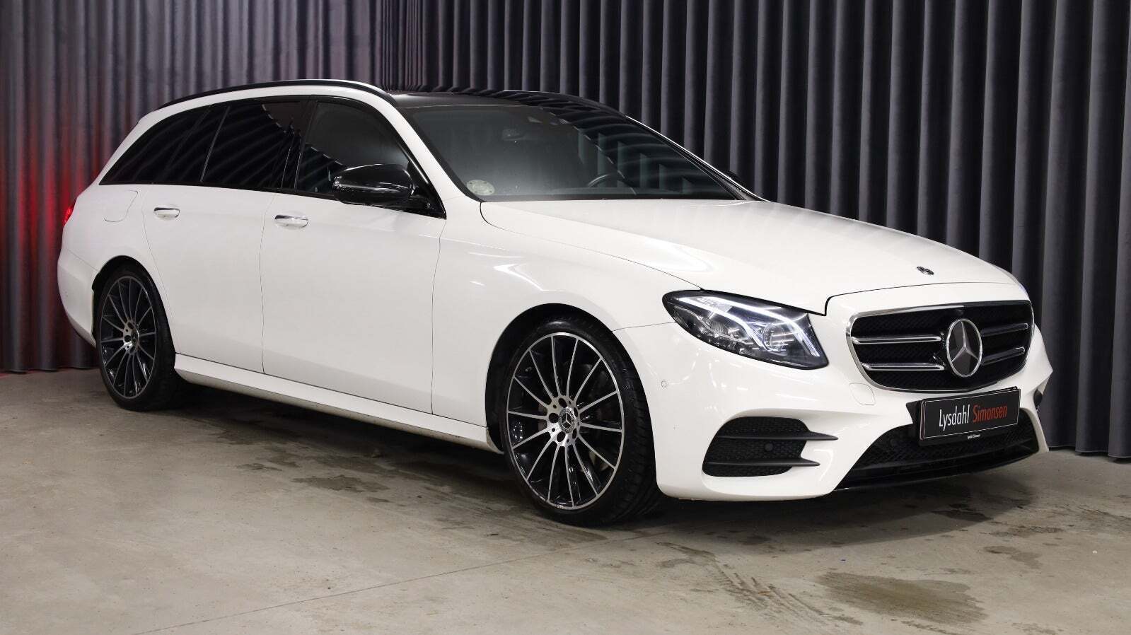 Mercedes E300 d 2,0 AMG Line stc. aut.