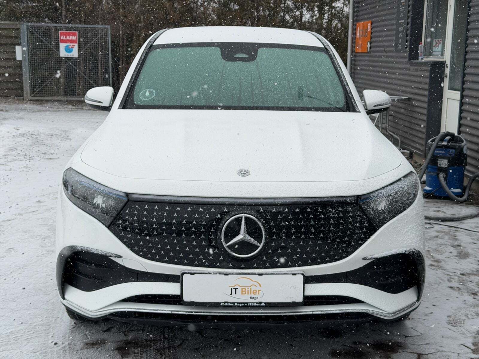 Mercedes EQB250+ AMG Line