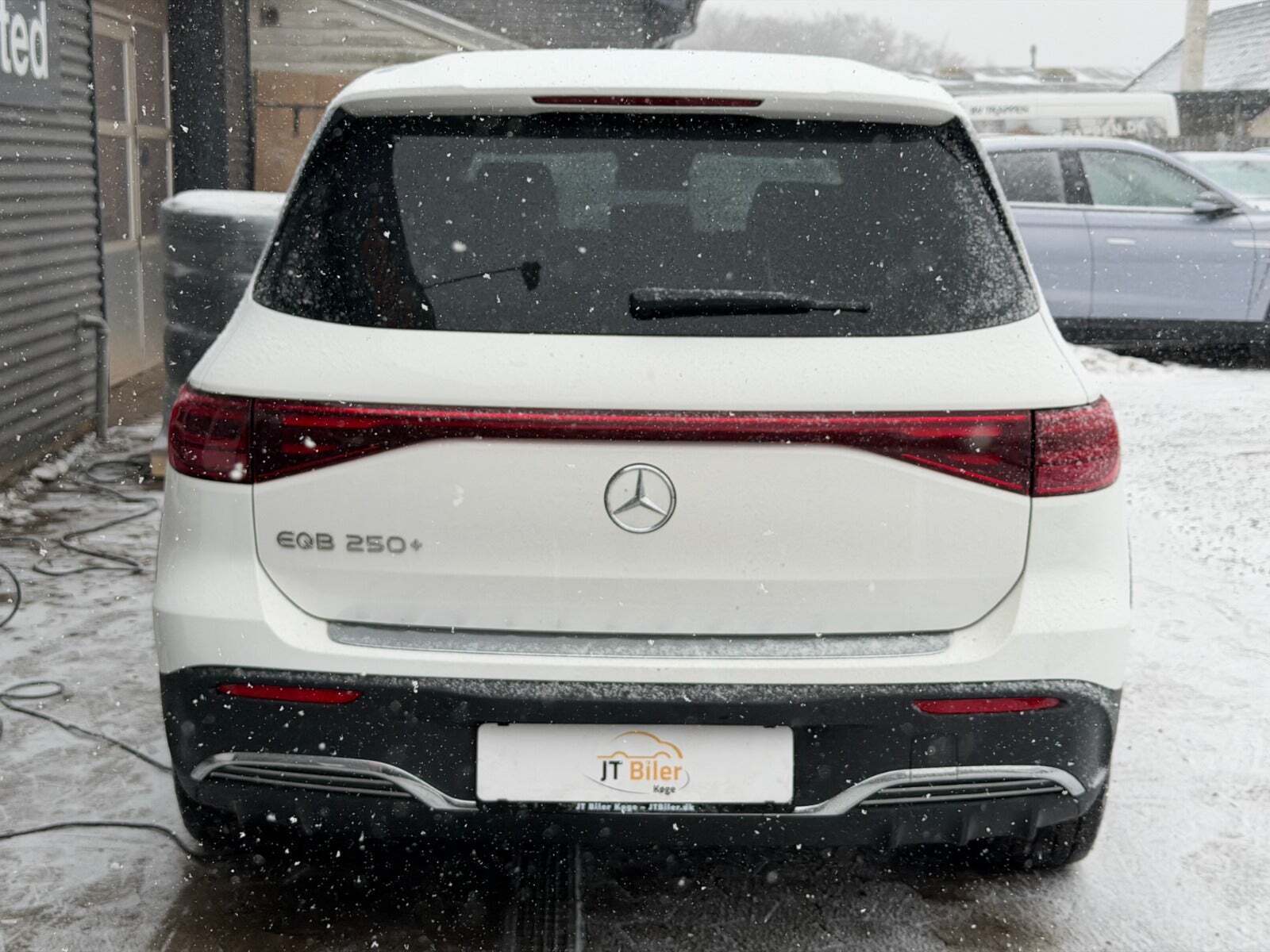 Mercedes EQB250+ AMG Line